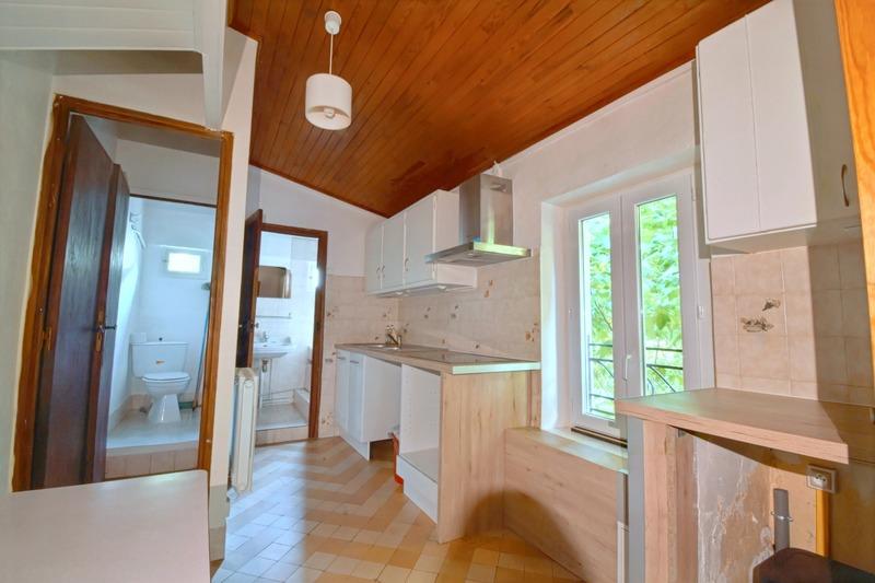 Propriété - 88 m² - 4 pièces