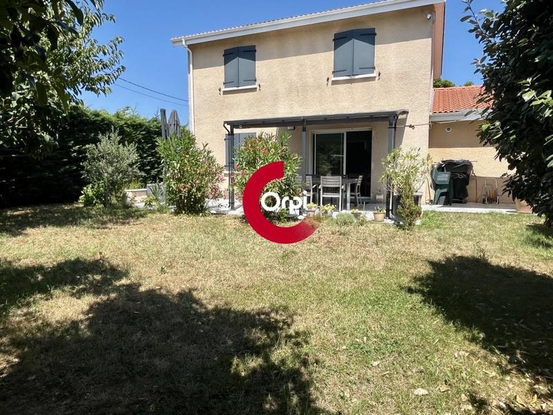 Maison - 110 m² - 5 pièces