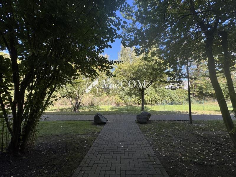 Appartement - 100 m² - 4 pièces