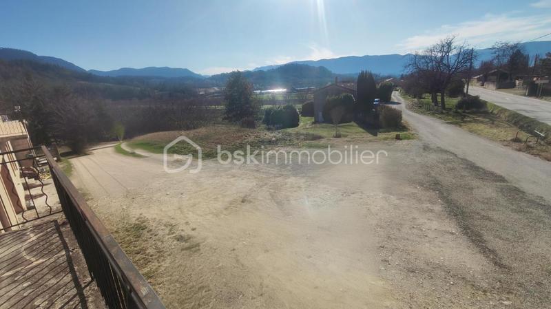 Maison jumelée - 290 m² - 14 pièces