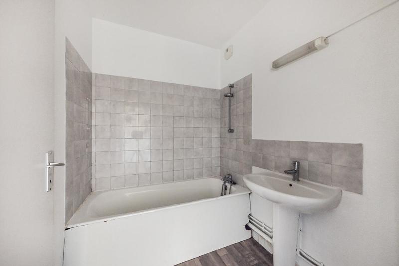 Appartement - 83 m² - 3 pièces