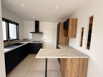 Maison - 107 m² - 5 pièces