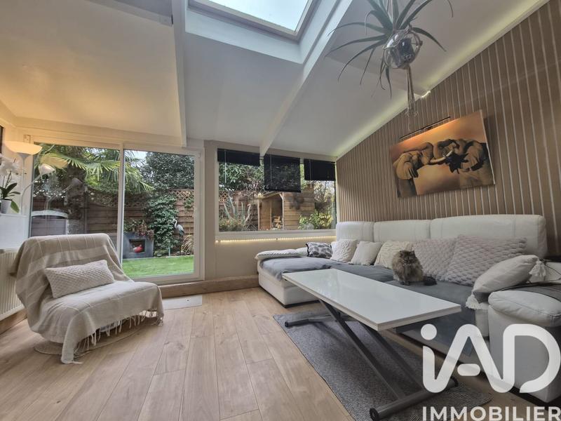 Maison - 100 m² - 5 pièces