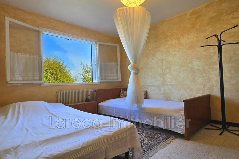 Villa - 91 m² - 5 pièces