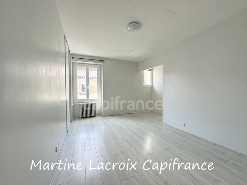 Immeuble - 194 m² - 6 pièces