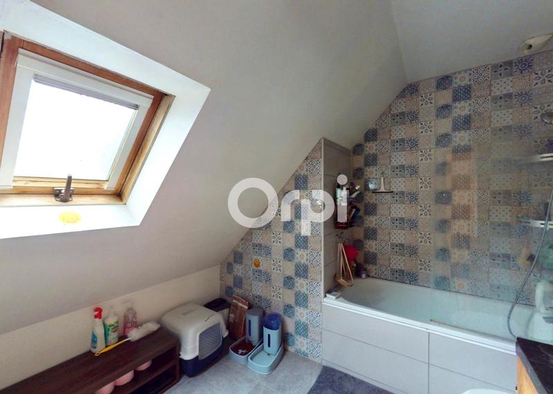 Maison - 102 m² - 6 pièces