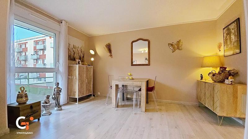 Appartement - 87 m² - 5 pièces