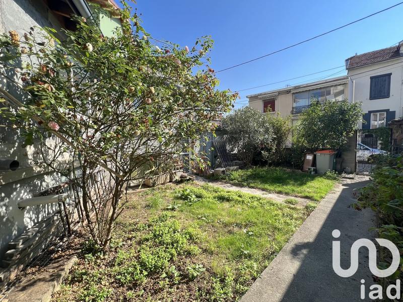 Maison - 195 m² - 5 pièces