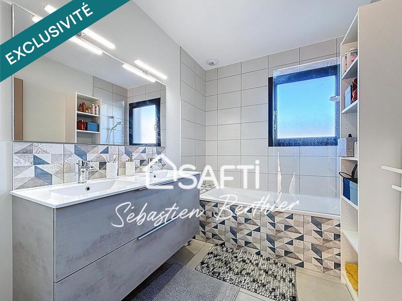 Maison - 140 m² - 5 pièces