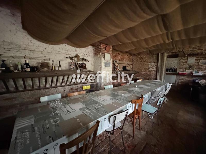 Immeuble - 270 m² - 9 pièces