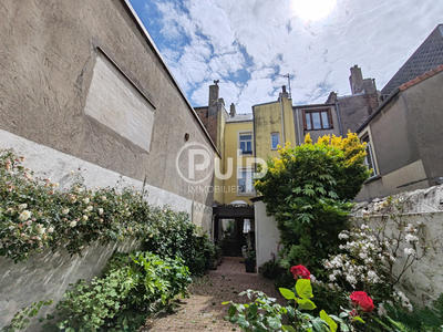 Maison bourgeoise - 168 m² - 7 pièces