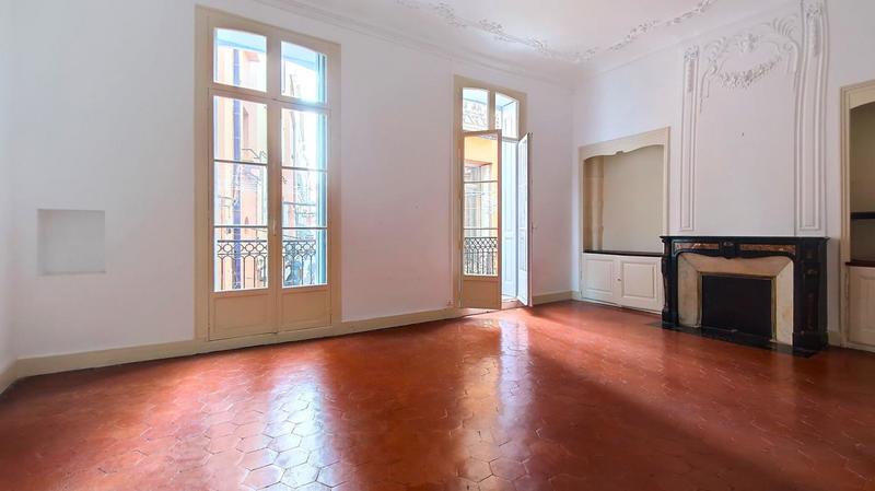 Appartement - 131 m² - 6 pièces