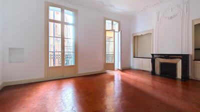 Appartement - 131 m² - 6 pièces