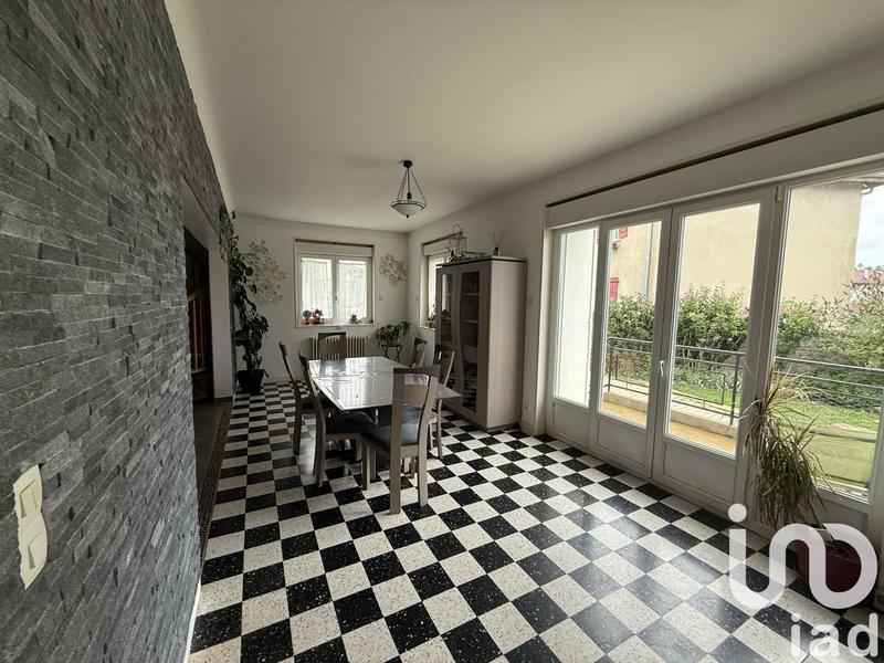 Maison - 188 m² - 7 pièces