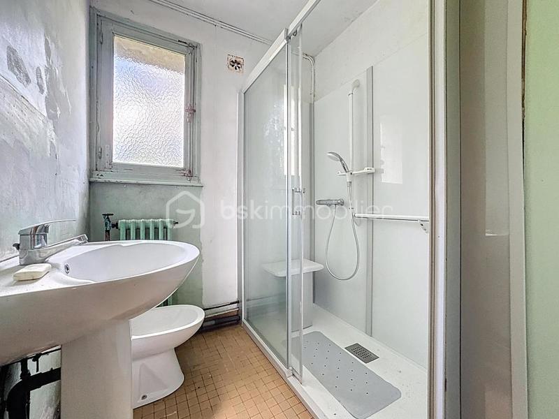 Propriété - 150 m² - 8 pièces