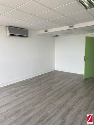 Bureau - 78 m²