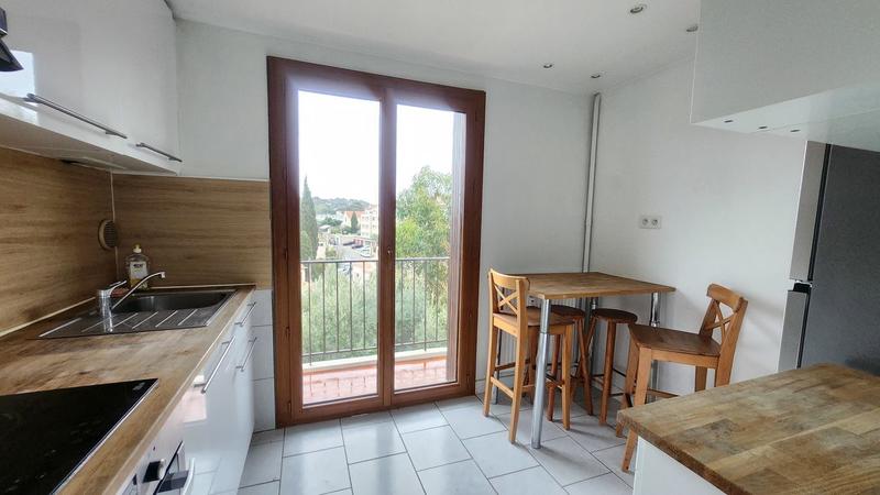 Appartement - 68 m² - 3 pièces