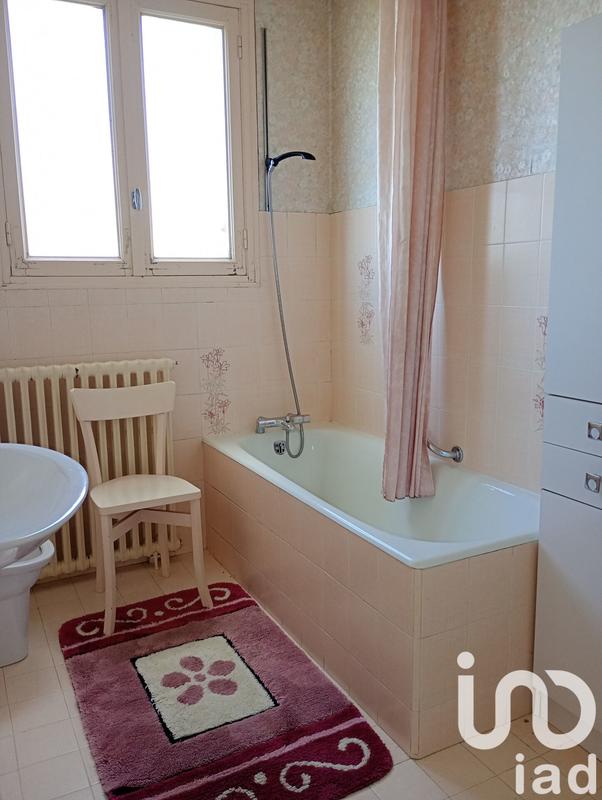 Maison - 98 m² - 4 pièces