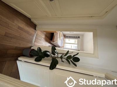 Chambre - 12 m² - 1 pièce