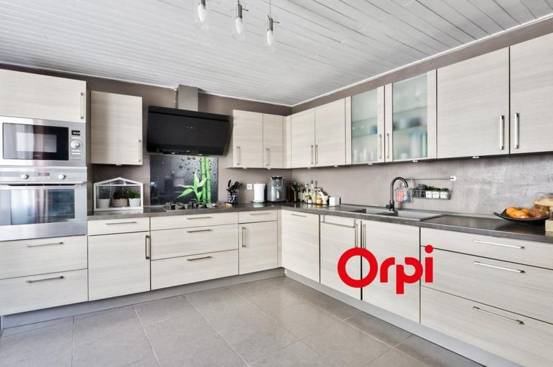 Duplex - 144 m² - 5 pièces