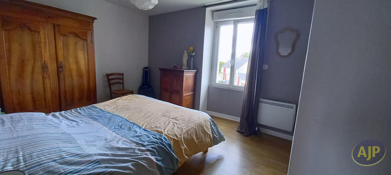 Maison - 135 m² - 7 pièces