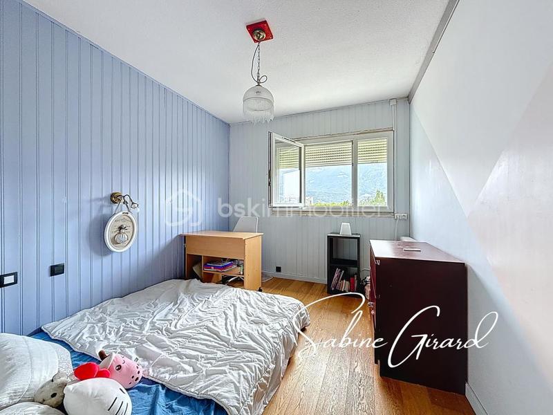 Duplex - 101 m² - 5 pièces