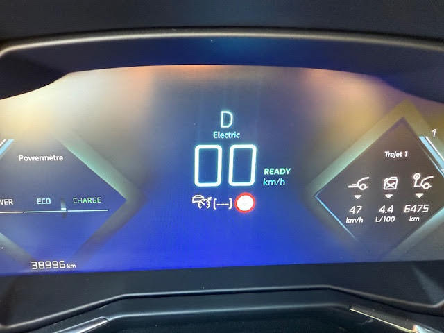 Ds Ds 7 Crossback E-Tense 4x4 300cv Rivoli Toit Panoramique