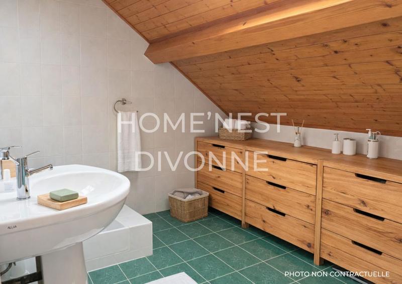 Maison - 177 m² - 7 pièces