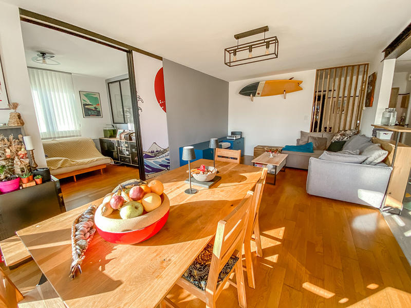 Appartement - 81 m² - 3 pièces