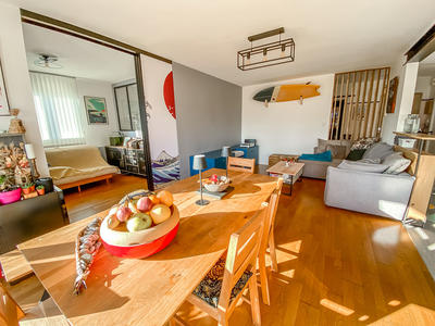 Appartement - 81 m² - 3 pièces