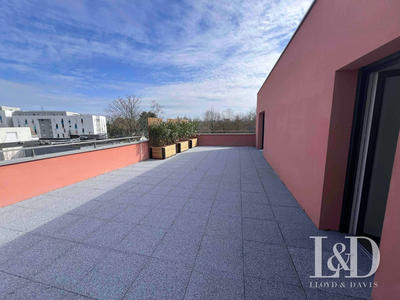 Appartement - 91 m² - 4 pièces