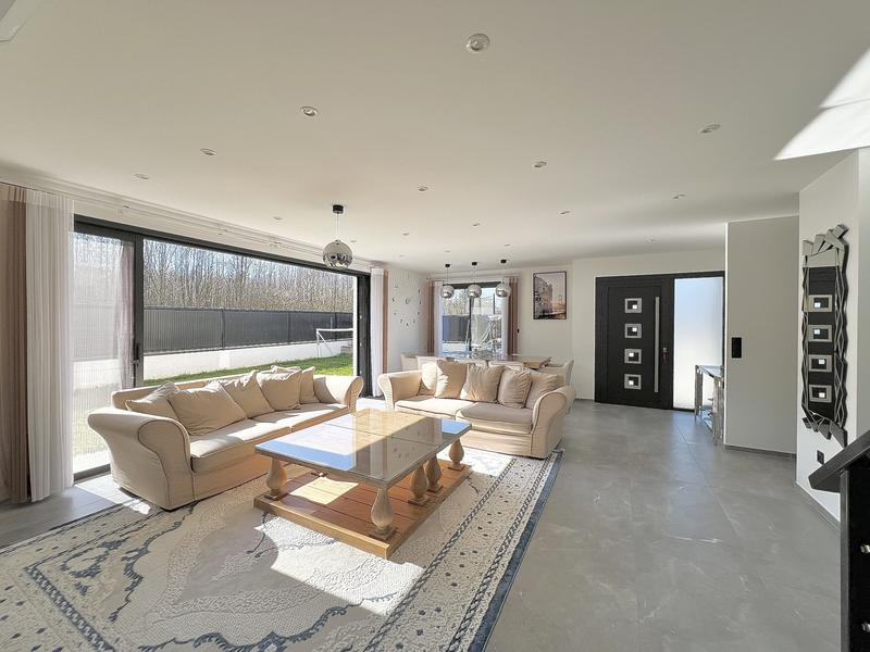 Maison contemporaine - 156 m² - 5 pièces
