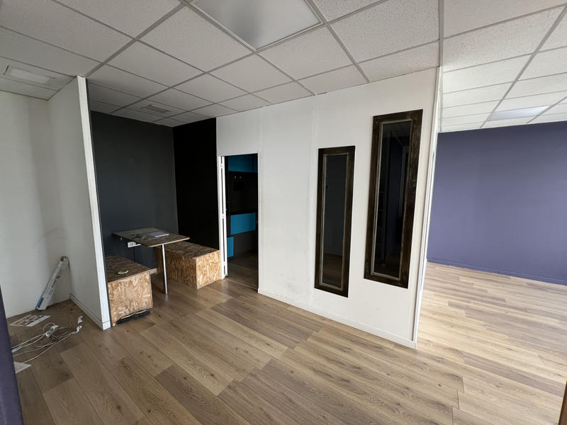 Local commercial - 79 m²