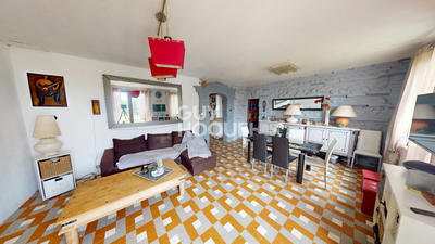 Maison - 105 m² - 5 pièces