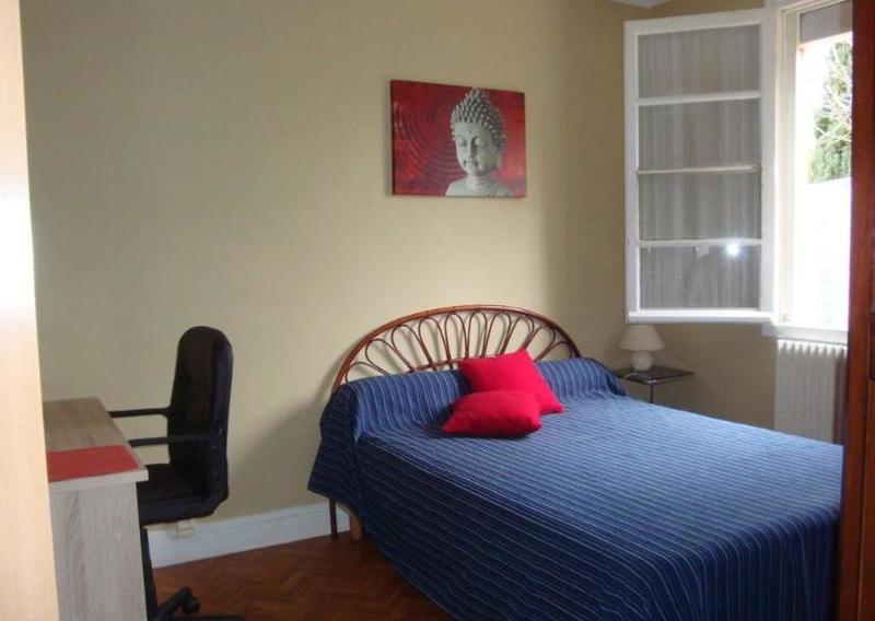 Chambre - 11 m² - 1 pièce