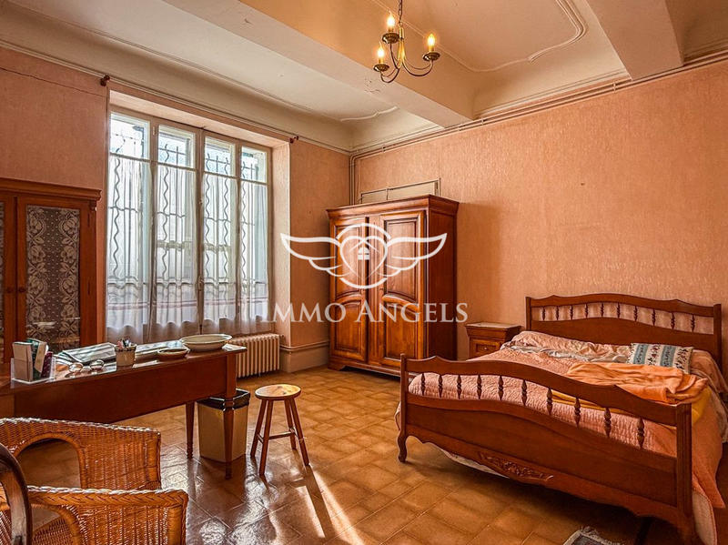 Appartement - 129 m² - 3 pièces