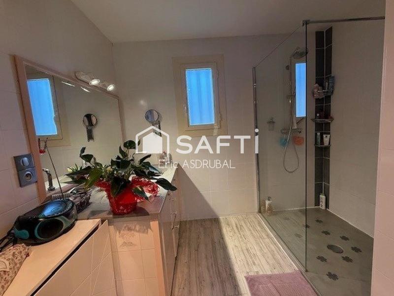 Maison - 140 m² - 6 pièces