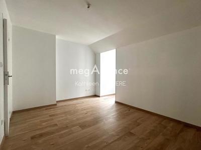 Maison de ville - 100 m² - 6 pièces