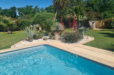 Maison - 194 m² - 8 pièces