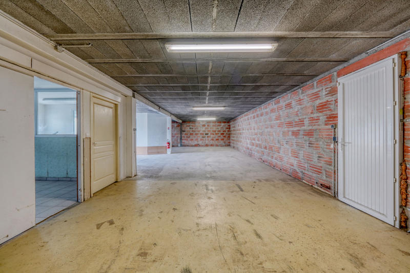 Local d'activités - 600 m²