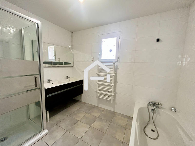 Maison - 129 m² - 6 pièces