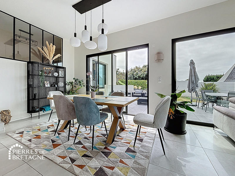 Maison - 128 m² - 6 pièces