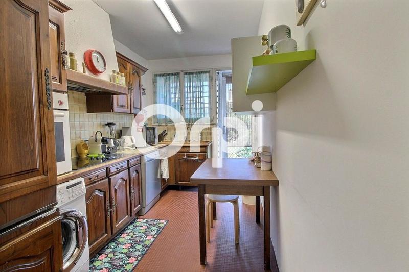 Appartement - 75 m² - 4 pièces