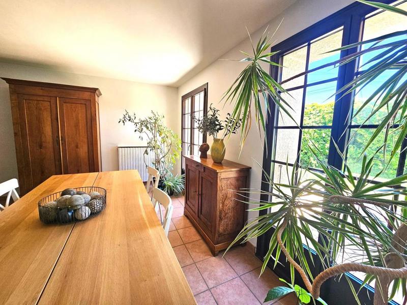 Corps de ferme - 257 m² - 6 pièces