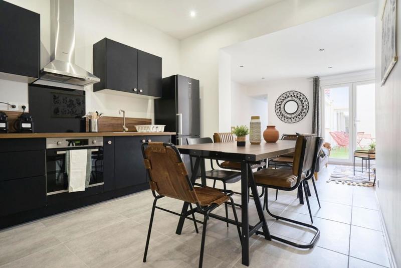 Maison - 126 m² - 7 pièces