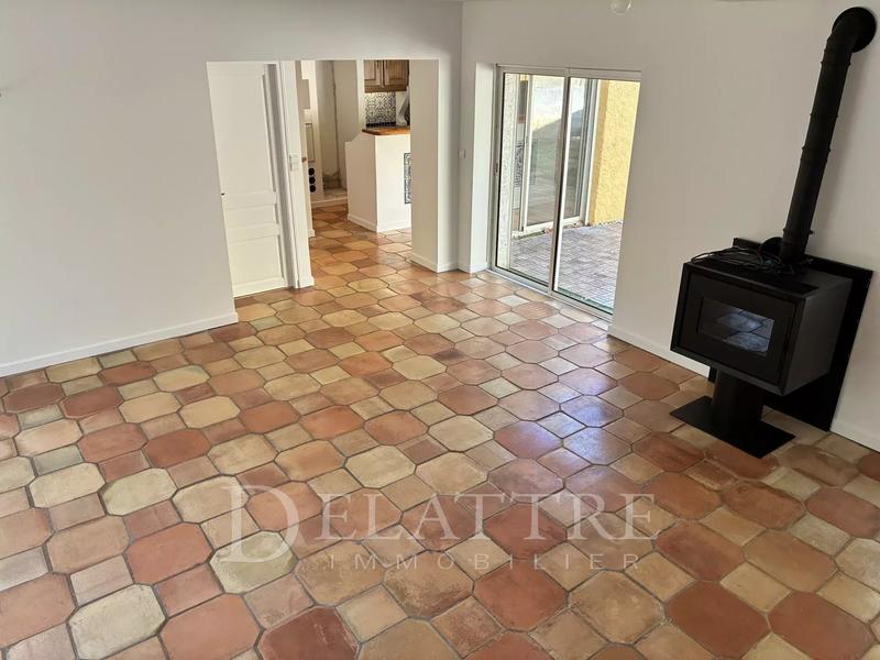 Villa - 90 m² - 4 pièces