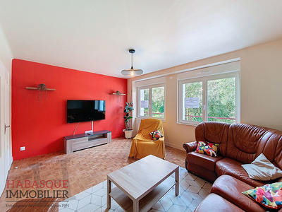 Chambre - 8 m² - 1 pièce