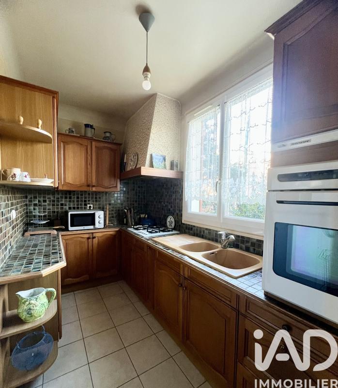 Maison - 98 m² - 5 pièces