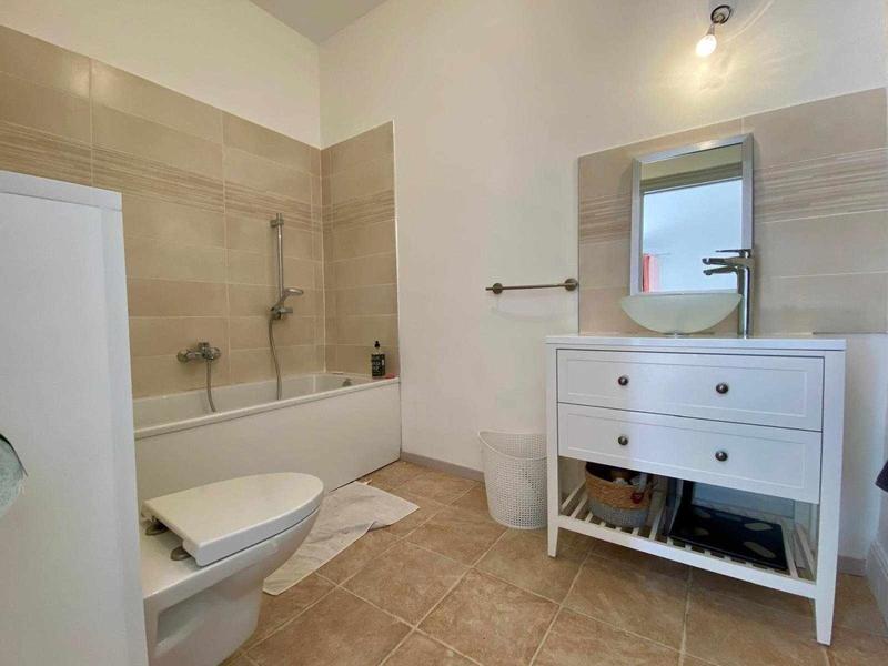 Maison - 196 m² - 6 pièces