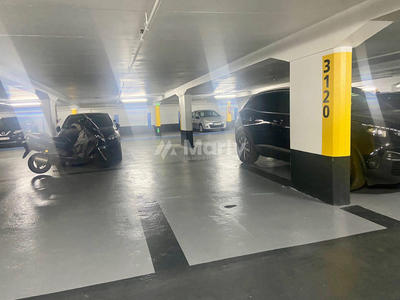 Parking / Garage - 14 m²